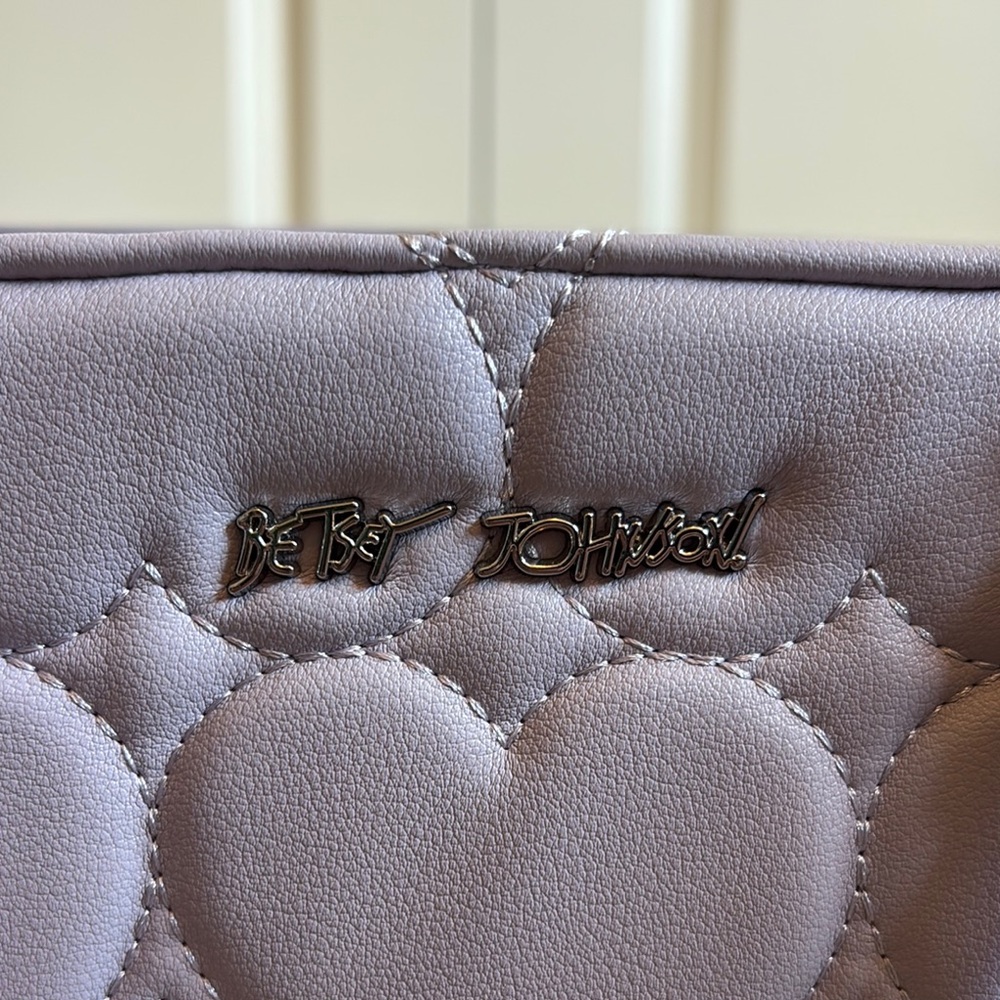 Betsey Johnson Lavender Purple Heart Quilted Purse/Laptop Bag - Picture 12 of 16